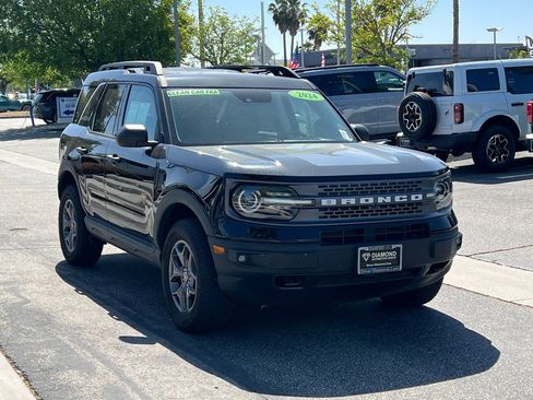 Used 2024 Ford Bronco Sport Badlands AWD/4WD image 9