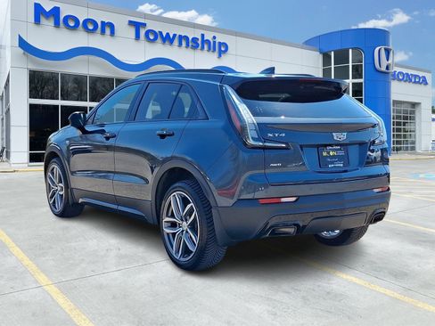 Used 2020 Cadillac XT4 Sport AWD/4WD image 4