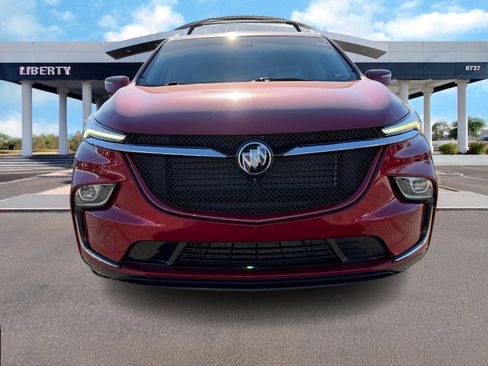 Used 2024 Buick Enclave Essence w/ Experience Buick Package image 8