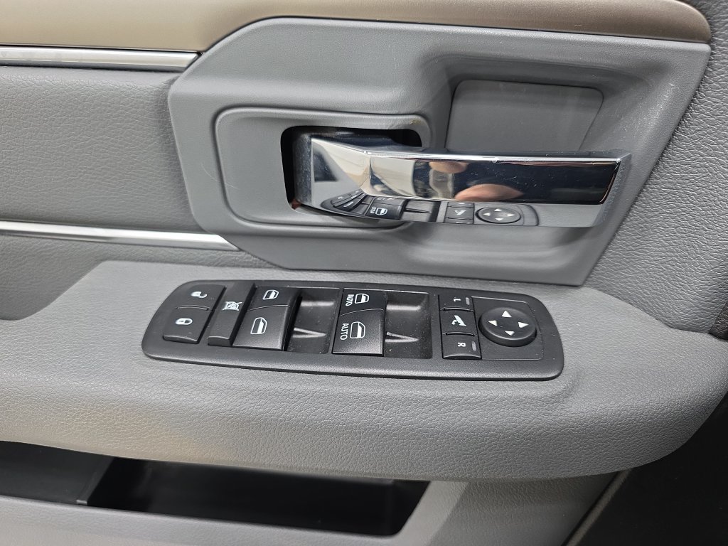 Used 2017 RAM 1500 Big Horn AWD/4WD image 28