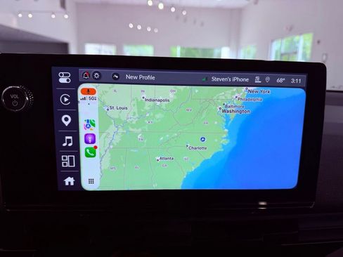 Used 2025 Honda Prologue EX image 10