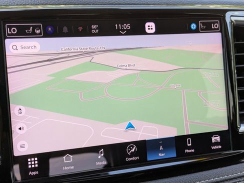 Used 2023 Chrysler Pacifica Limited image 21