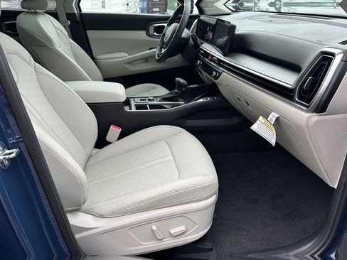 New 2025 Kia Sorento X-Line EX AWD/4WD image 15