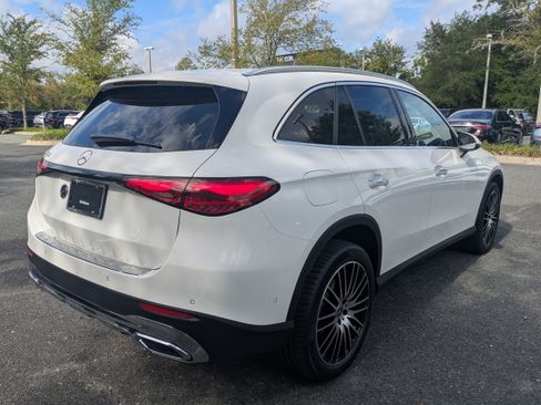 New 2026 Mercedes-Benz GLC 300 image 3