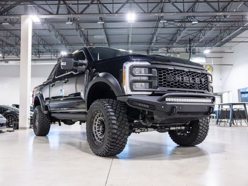 Used 2023 Ford F250 Lariat w/ Lariat Ultimate Package image 3