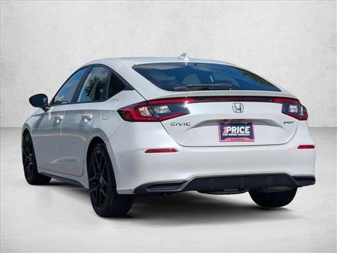 Used 2024 Honda Civic Sport image 8