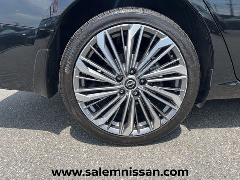 Certified 2023 Nissan Altima 2.5 SL AWD/4WD image 28