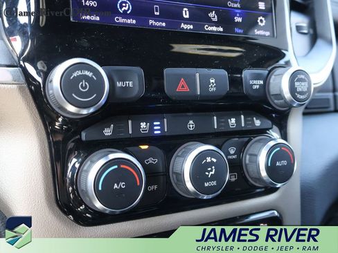 Used 2019 RAM 2500 Laramie AWD/4WD image 37