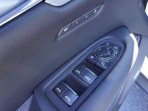 New 2026 Cadillac XT5 Premium Luxury w/ Driver Assist Package image 15