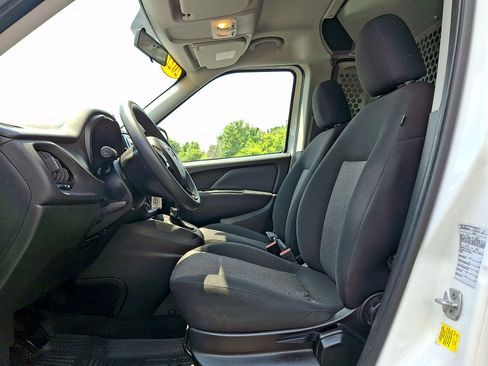 Used 2022 RAM ProMaster City Tradesman w/ Window Group 04 FWD image 11
