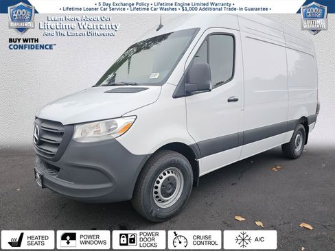New 2025 Mercedes-Benz Sprinter 2500 image 1