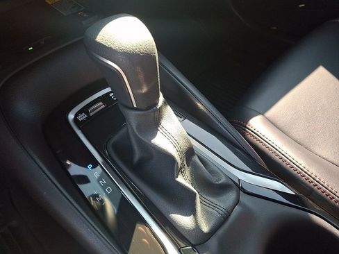Used 2026 Toyota Corolla XSE FWD image 16