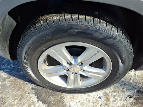 Used 2020 Chevrolet Trax LT image 11