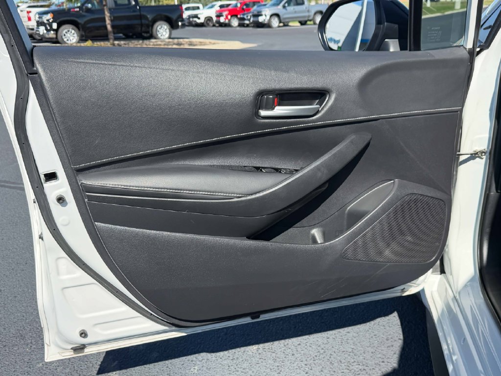 Used 2022 Toyota Corolla SE FWD image 26