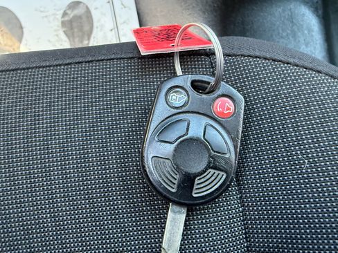 Used 2019 Ford Transit 250 130 Low Roof w/ Exterior Upgrade Package image 21