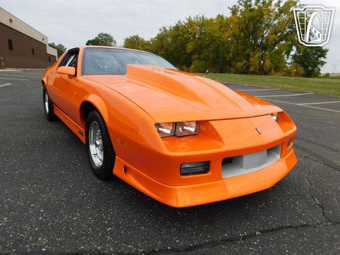 Used 1988 Chevrolet Camaro LT image 28