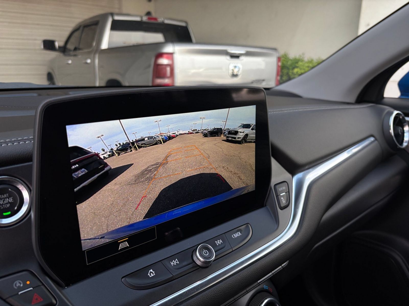 Used 2026 Chevrolet Blazer LT FWD image 24