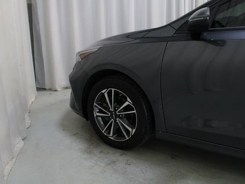 Used 2023 Kia Forte LXS w/ LXS Technology Package FWD image 29