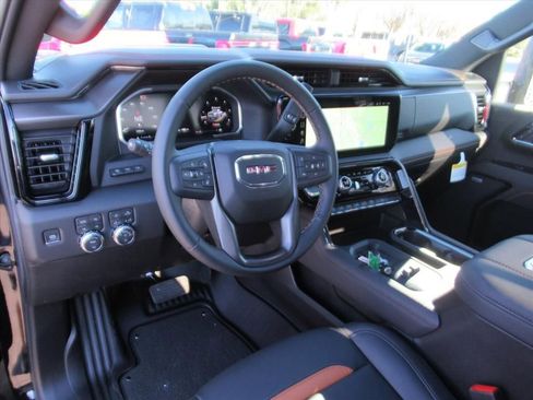 New 2026 GMC Sierra 2500 AT4 w/ Technology Package image 16