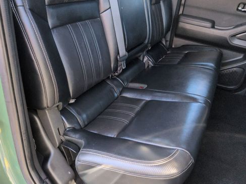 Used 2022 Nissan Frontier SV w/ SV Premium Package image 22