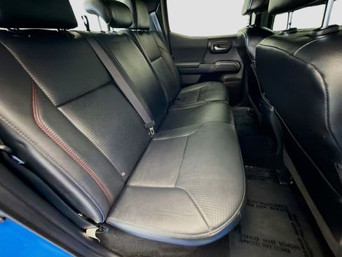 Used 2019 Toyota Tacoma TRD Pro AWD/4WD image 14