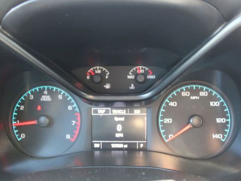Used 2015 Chevrolet Colorado LT w/ LT Convenience Package RWD image 26
