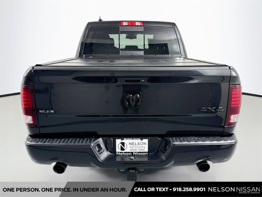 Used 2017 RAM 1500 Sport w/ Black Ram 1500 Sport Group AWD/4WD image 6