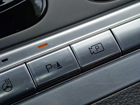 Certified 2026 Kia Carnival SX Prestige FWD image 28