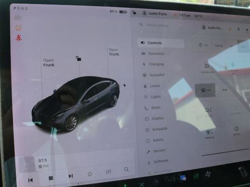 Used 2020 Tesla Model 3 Standard Range RWD image 14