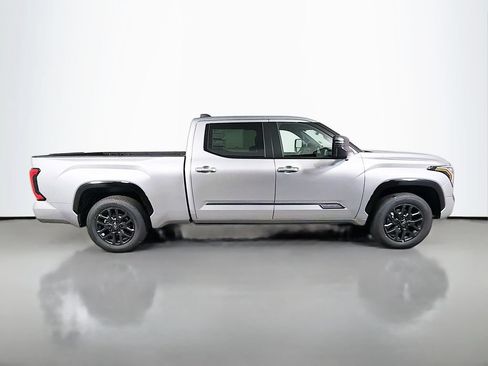 New 2026 Toyota Tundra Platinum AWD/4WD image 4