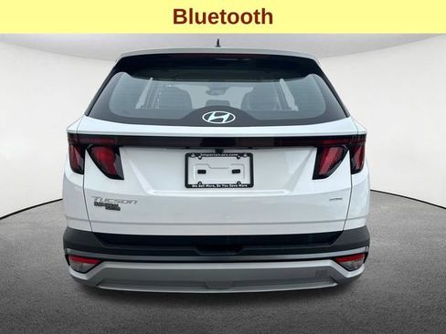 Used 2025 Hyundai Tucson SE AWD/4WD image 11