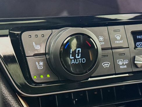 Certified 2024 Toyota Grand Highlander AWD Hybrid image 22