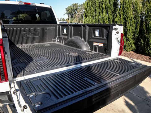 Used 2024 Ford F150 XLT w/ Tow/Haul Package image 31