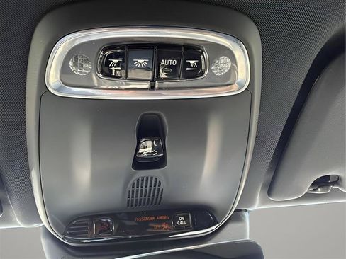 Used 2021 Volvo XC60 T5 R-Design w/ Advanced Package FWD image 57