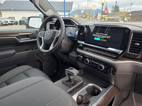 New 2026 Chevrolet Silverado 1500 LT Trail Boss w/ LT Trail Boss Premium Package image 12