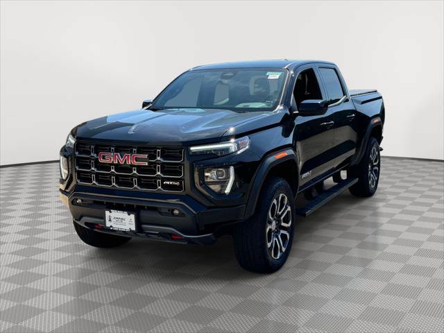 Used 2024 GMC Canyon AT4 w/ AT4 Premium Package AWD/4WD image 3