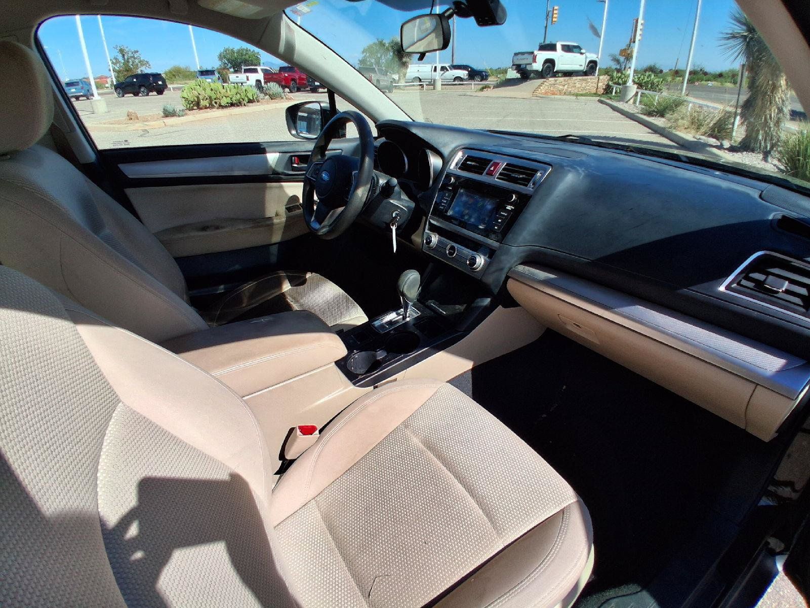 Used 2018 Subaru Outback 2.5i AWD/4WD image 26