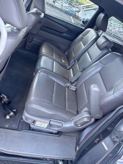 Used 2014 Honda Odyssey Touring Elite image 7