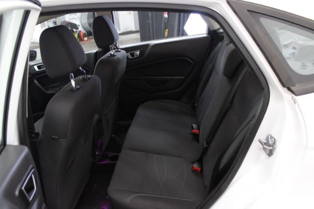 Used 2016 Ford Fiesta SE w/ Cold Weather Package FWD image 20