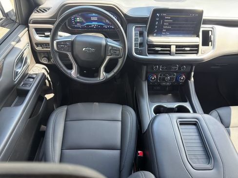 Used 2023 Chevrolet Tahoe Z71 AWD/4WD image 17