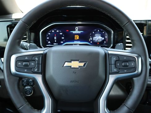 Used 2024 Chevrolet Silverado 1500 LTZ w/ LTZ Premium Package AWD/4WD image 15
