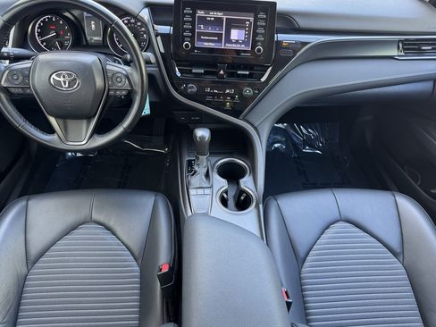 Used 2023 Toyota Camry SE FWD image 15