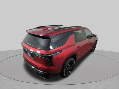 Used 2026 Chevrolet Traverse RS w/ LPO, Floor Liner Package FWD image 38
