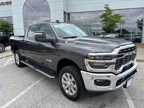 Used 2026 RAM 2500 Big Horn AWD/4WD image 6