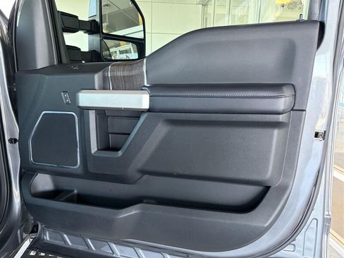 Used 2021 Ford F250 Lariat w/ Tremor Off-Road Package AWD/4WD image 33