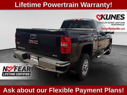 Used 2017 GMC Sierra 2500 SLE w/ Suspension Package, Off-Road AWD/4WD image 9