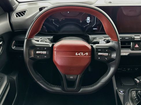 Used 2025 Kia K4 GT-Line w/ GT-Line Premium Package FWD image 18