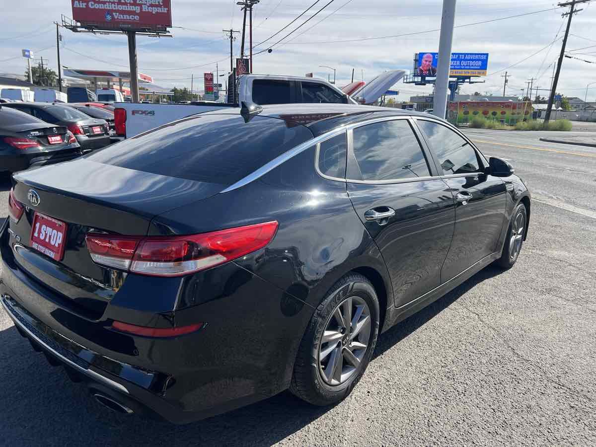 Used 2020 Kia Optima LX FWD image 5