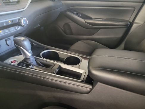 Used 2023 Nissan Altima 2.5 SV image 26