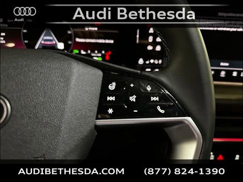 Certified 2025 Audi Q5 Premium w/ Convenience Package AWD/4WD image 23